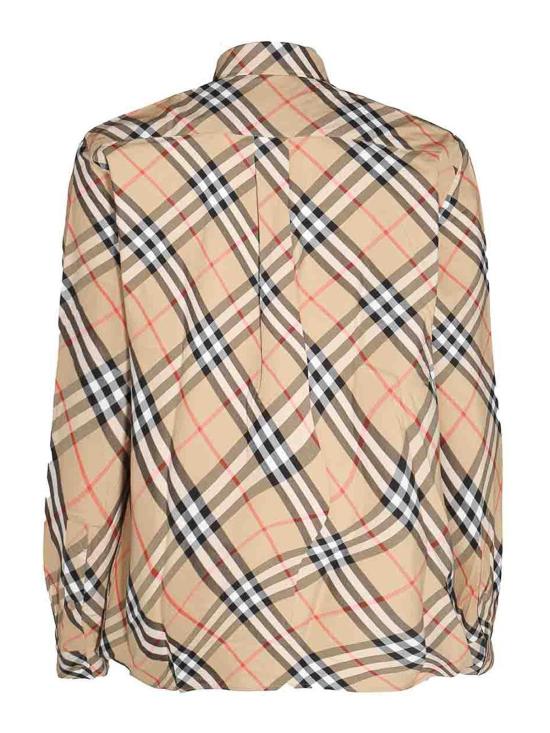 Long -sleeved shirt
