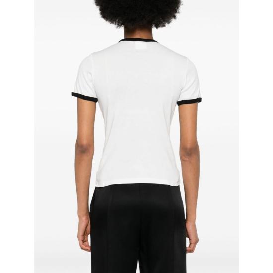 Short -sleeved t -shirt