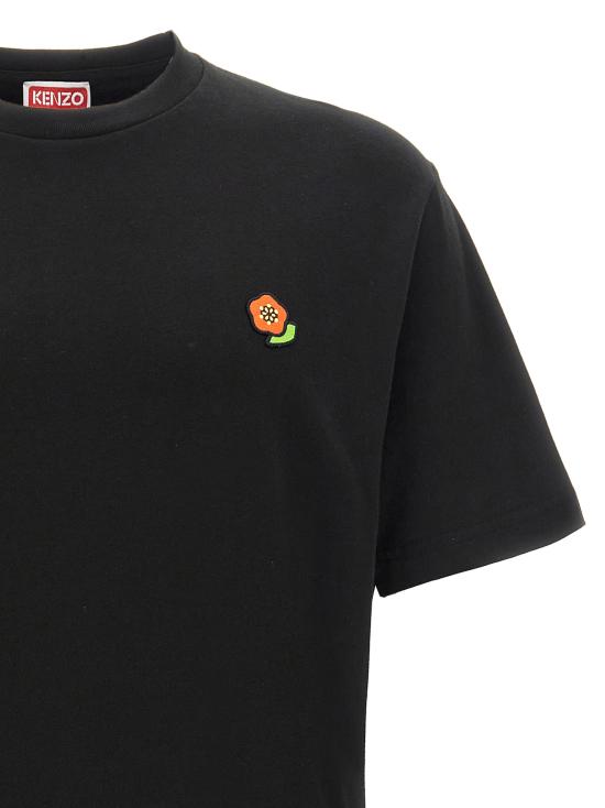 Short -sleeved t -shirt