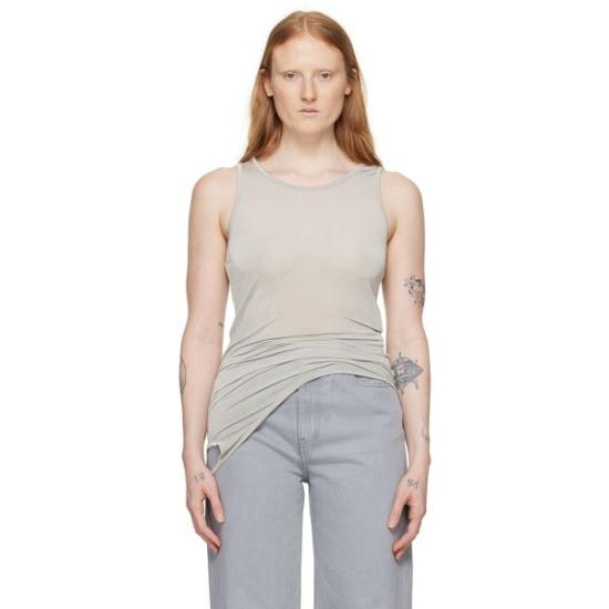 Sleeveless t-shirt
