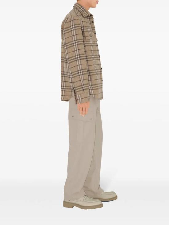Long -sleeved shirt