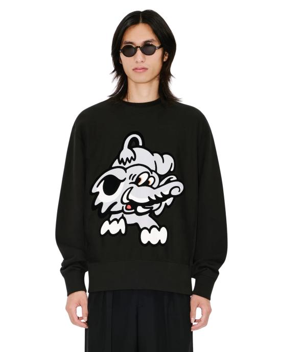 Long -sleeved t -shirt