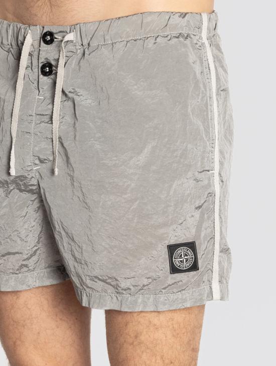 Short pants