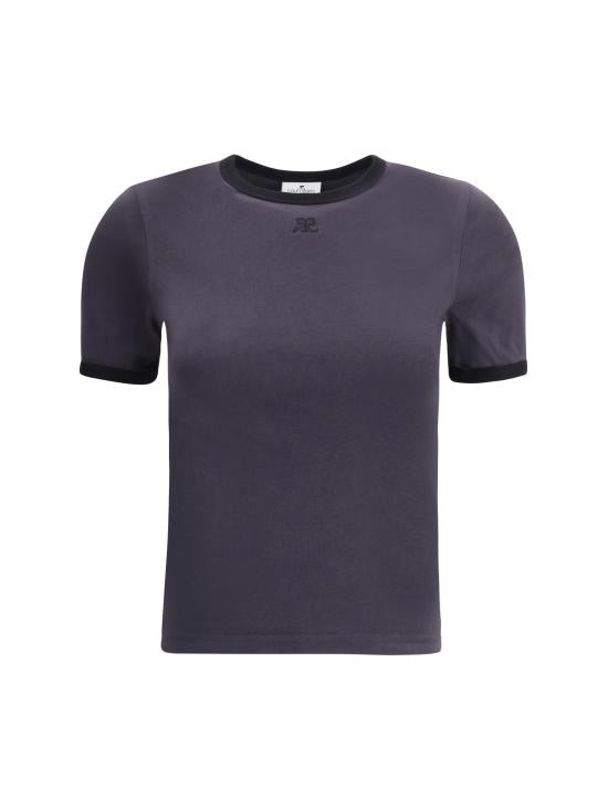 Short -sleeved t -shirt
