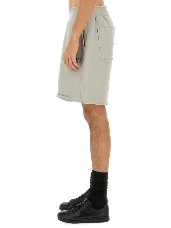 Short pants