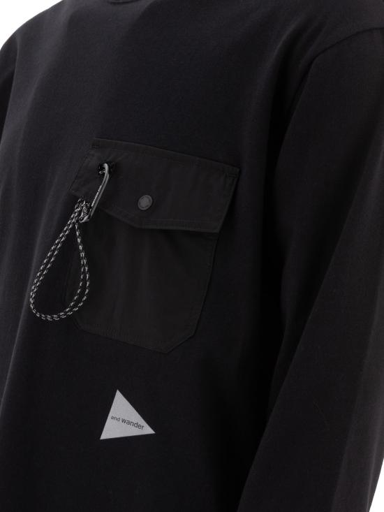 Long-sleeved shirt