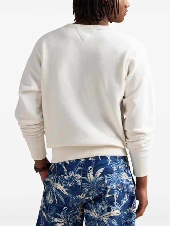 Long -sleeved t -shirt