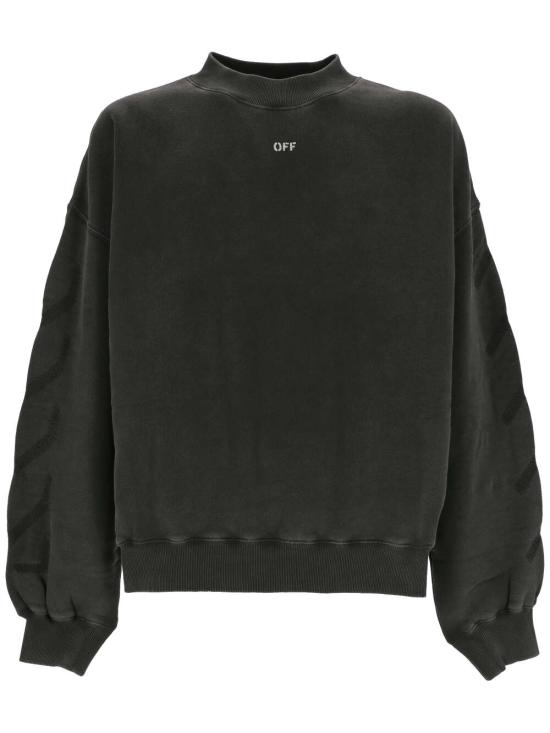 Long -sleeved t -shirt