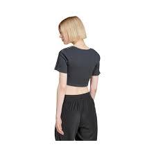 Short -sleeved t -shirt