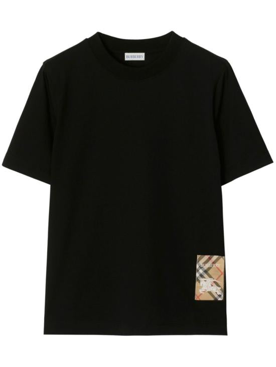 Short -sleeved t -shirt