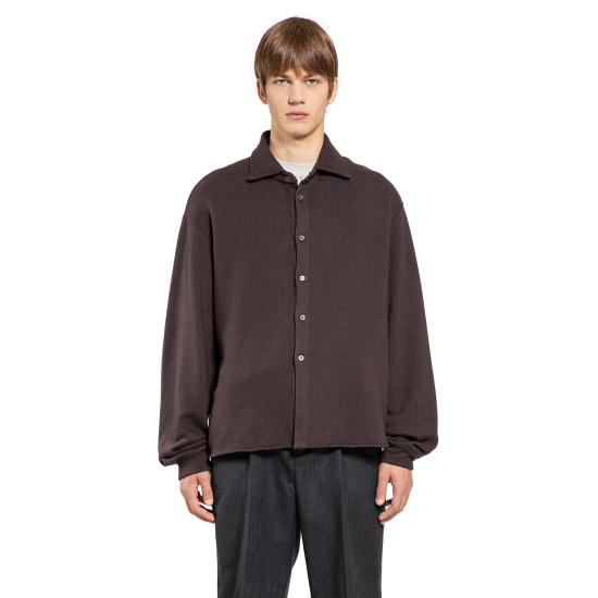 Long -sleeved shirt