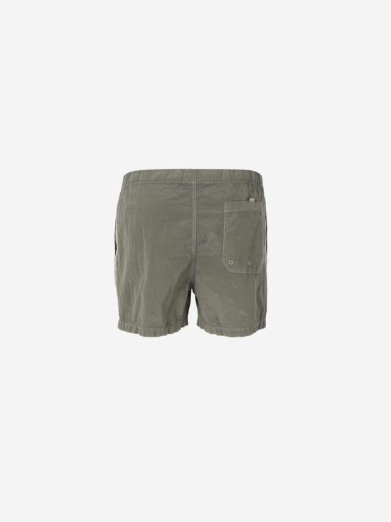Short pants
