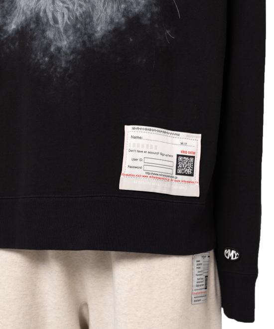 Long -sleeved shirt