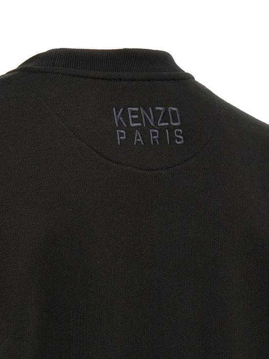 Long -sleeved t -shirt