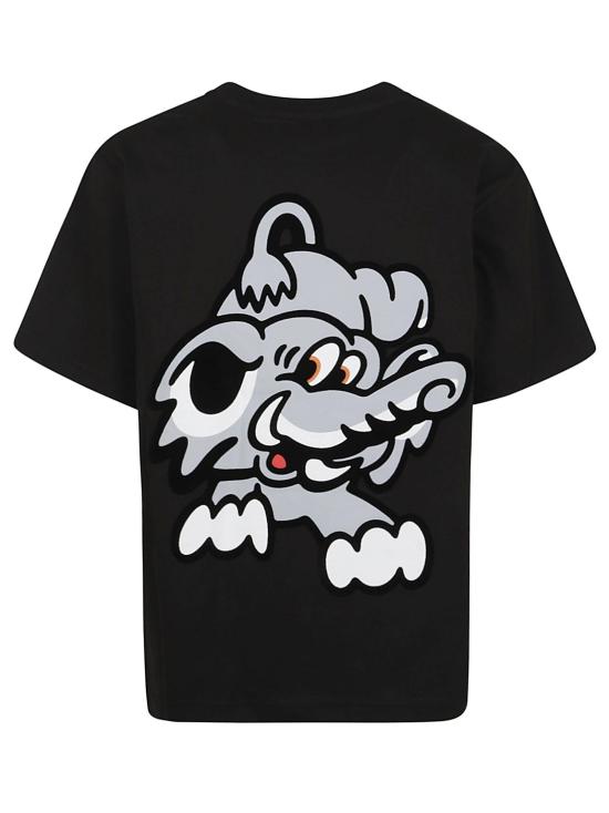 Short -sleeved t -shirt