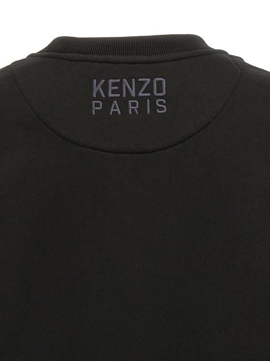 Long -sleeved t -shirt