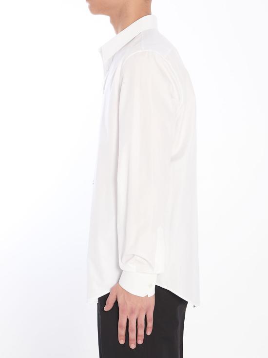 Long -sleeved shirt