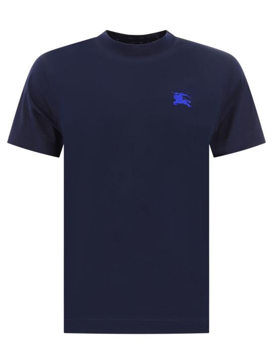Short -sleeved t -shirt