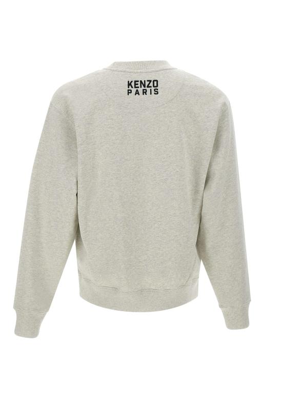 Long -sleeved t -shirt
