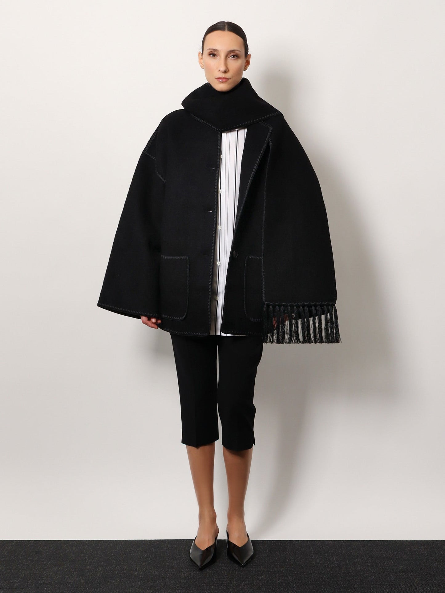 toteme-organic-cotton-shirt-with-striped-motif