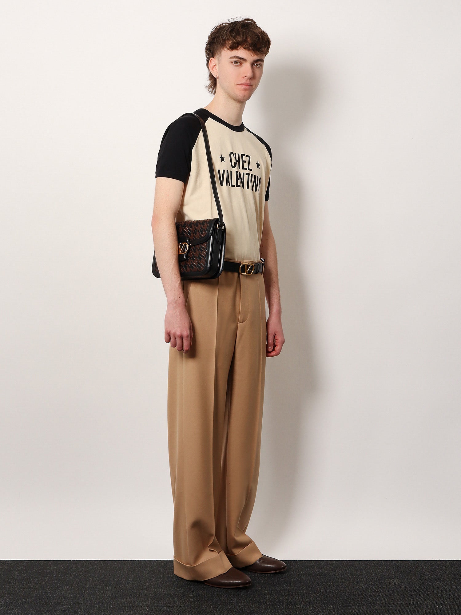 valentino-garavani-valentino-garavani-9to5-woven-leather-shoulder-bag