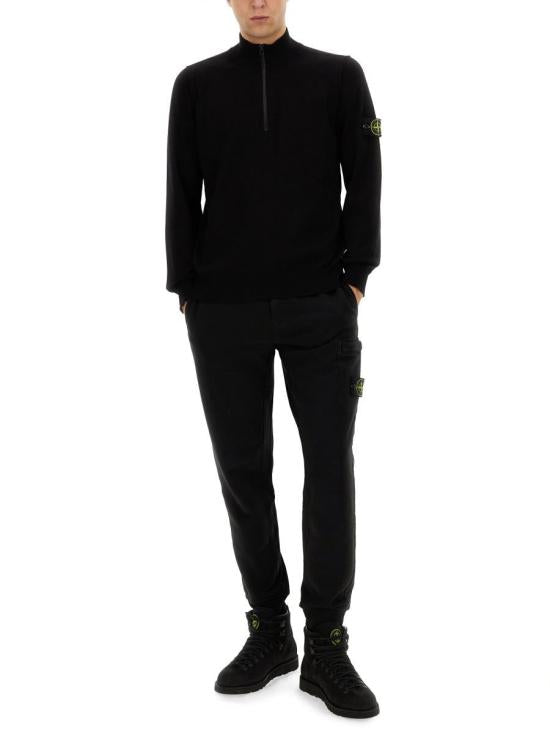 Long -sleeved t -shirt