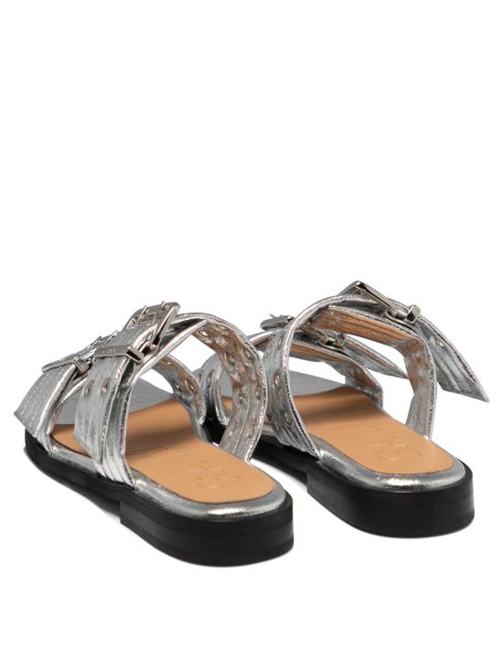 Sandal