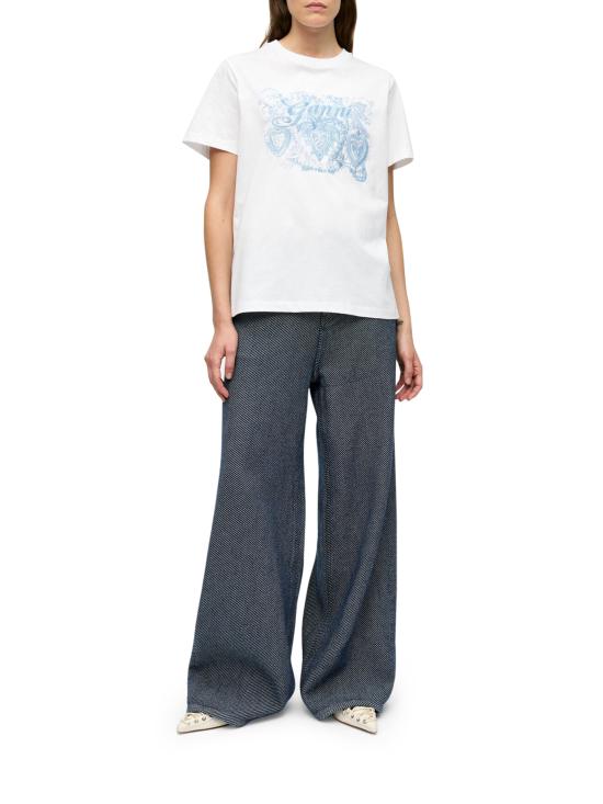 Short -sleeved t -shirt
