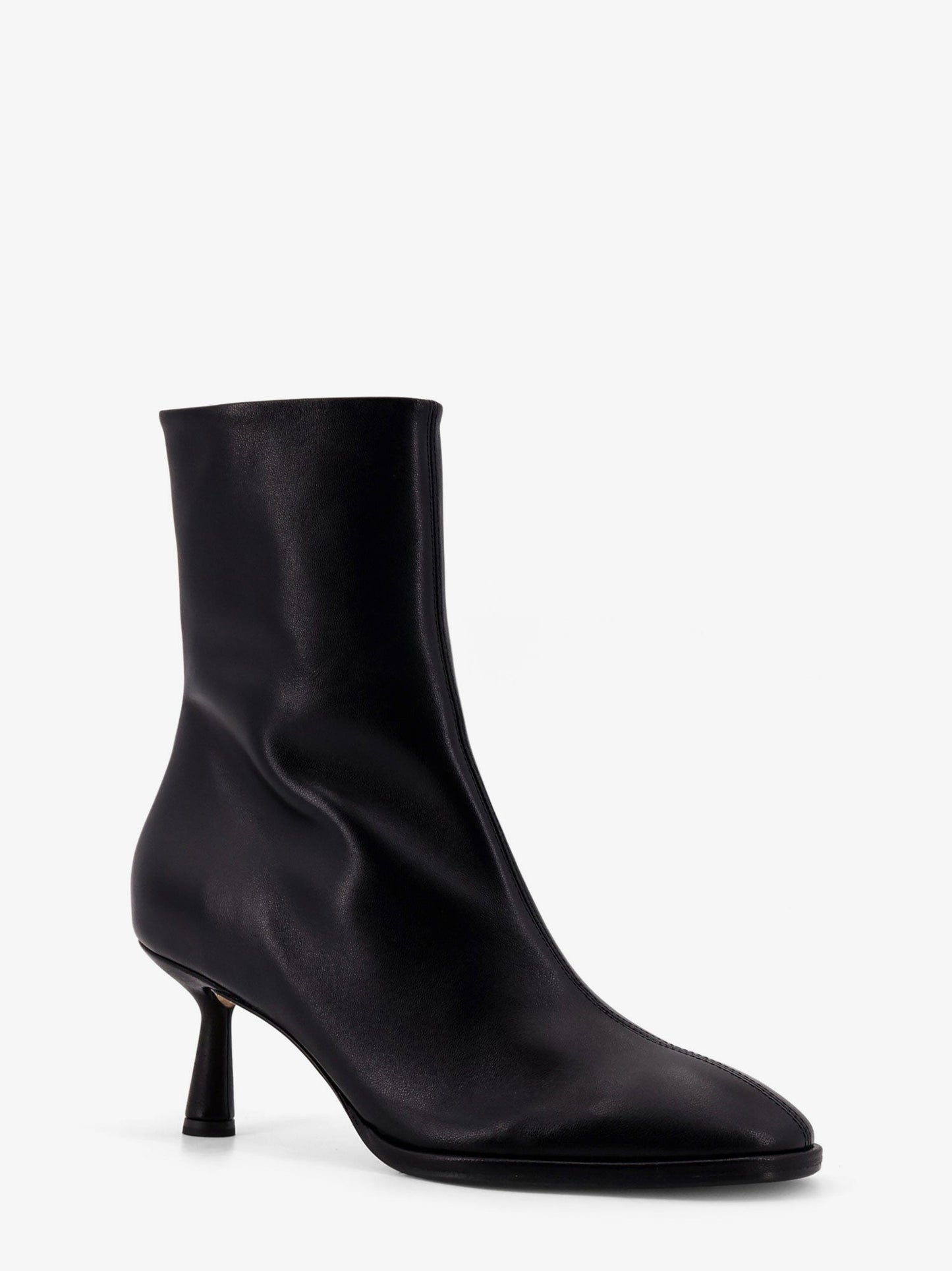 aeyde-dorothy-leather-ankle-boots