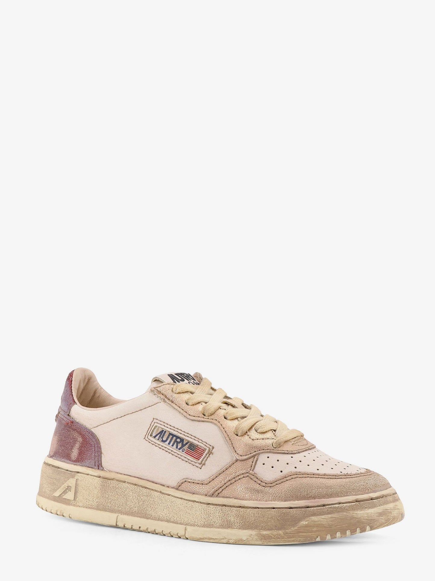 autry-super-vintage-low-top-leather-sneakers