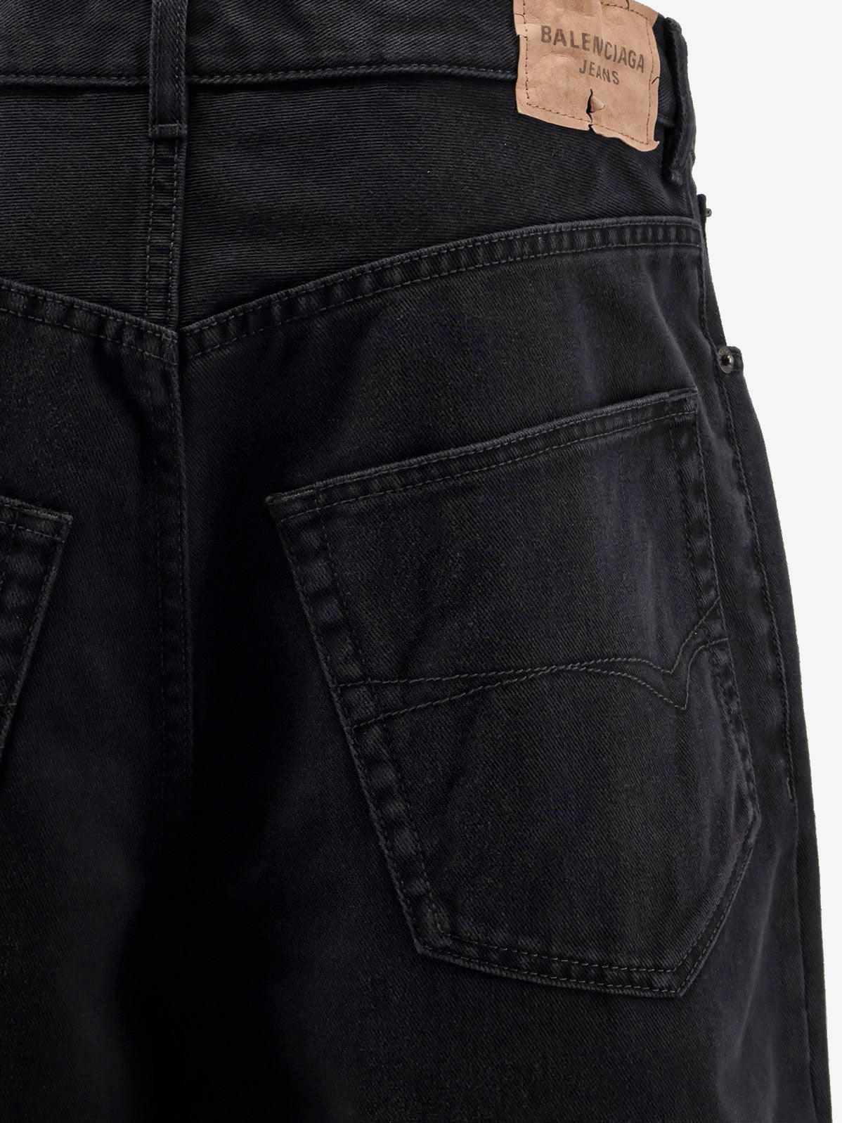 balenciaga-baggy-denim-trousers