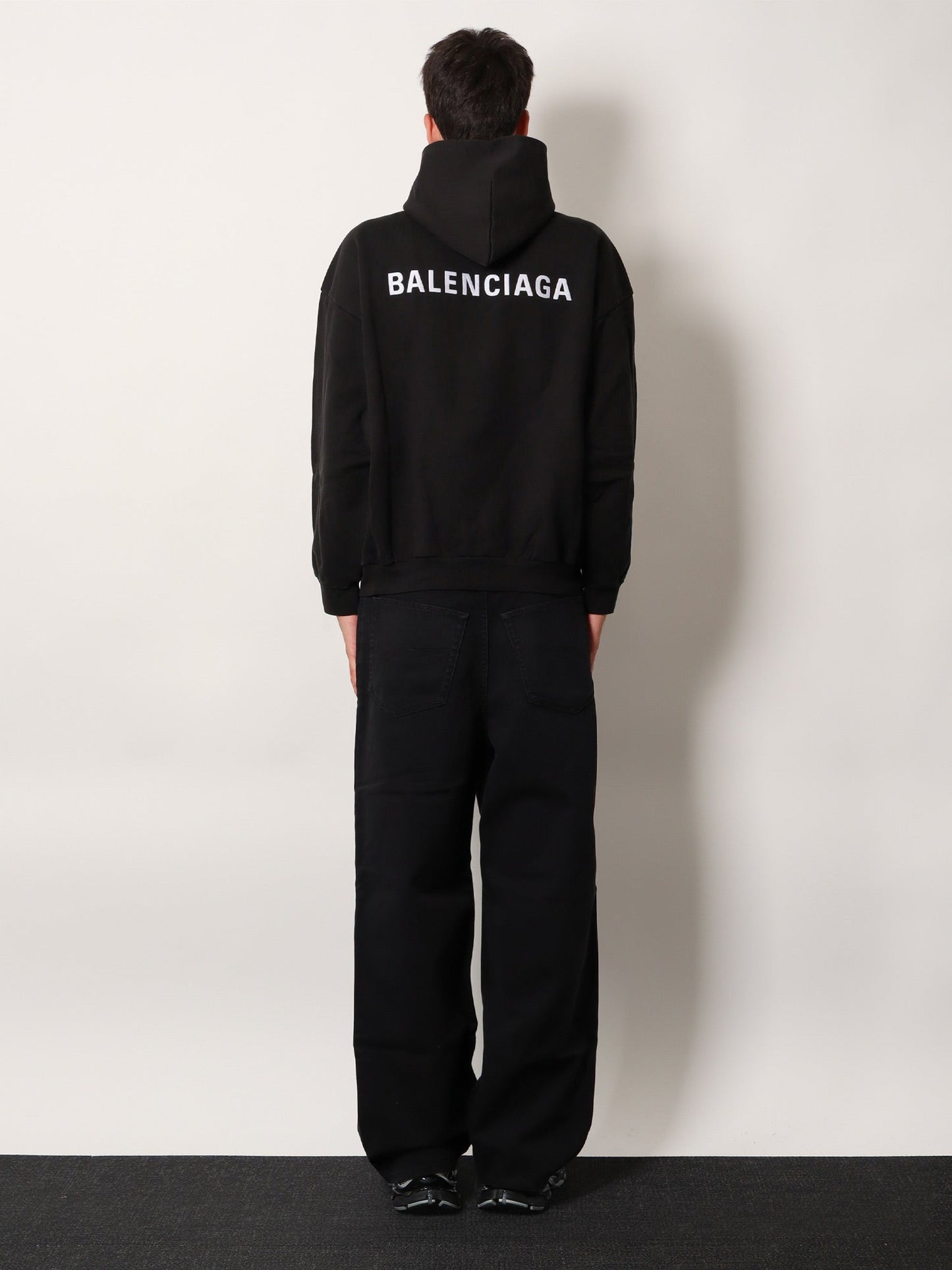 balenciaga-logoed-cotton-sweatshirt