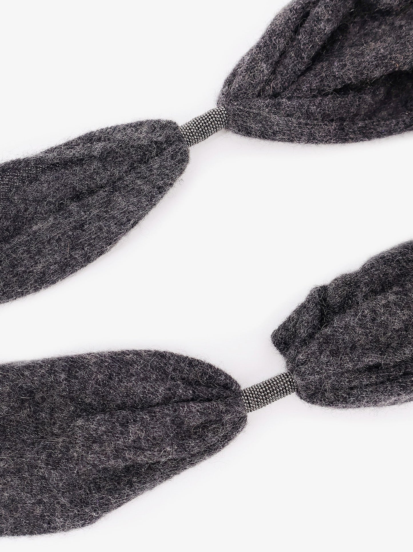 brunello-cucinelli-cashmere-scarf-with-monili-detail