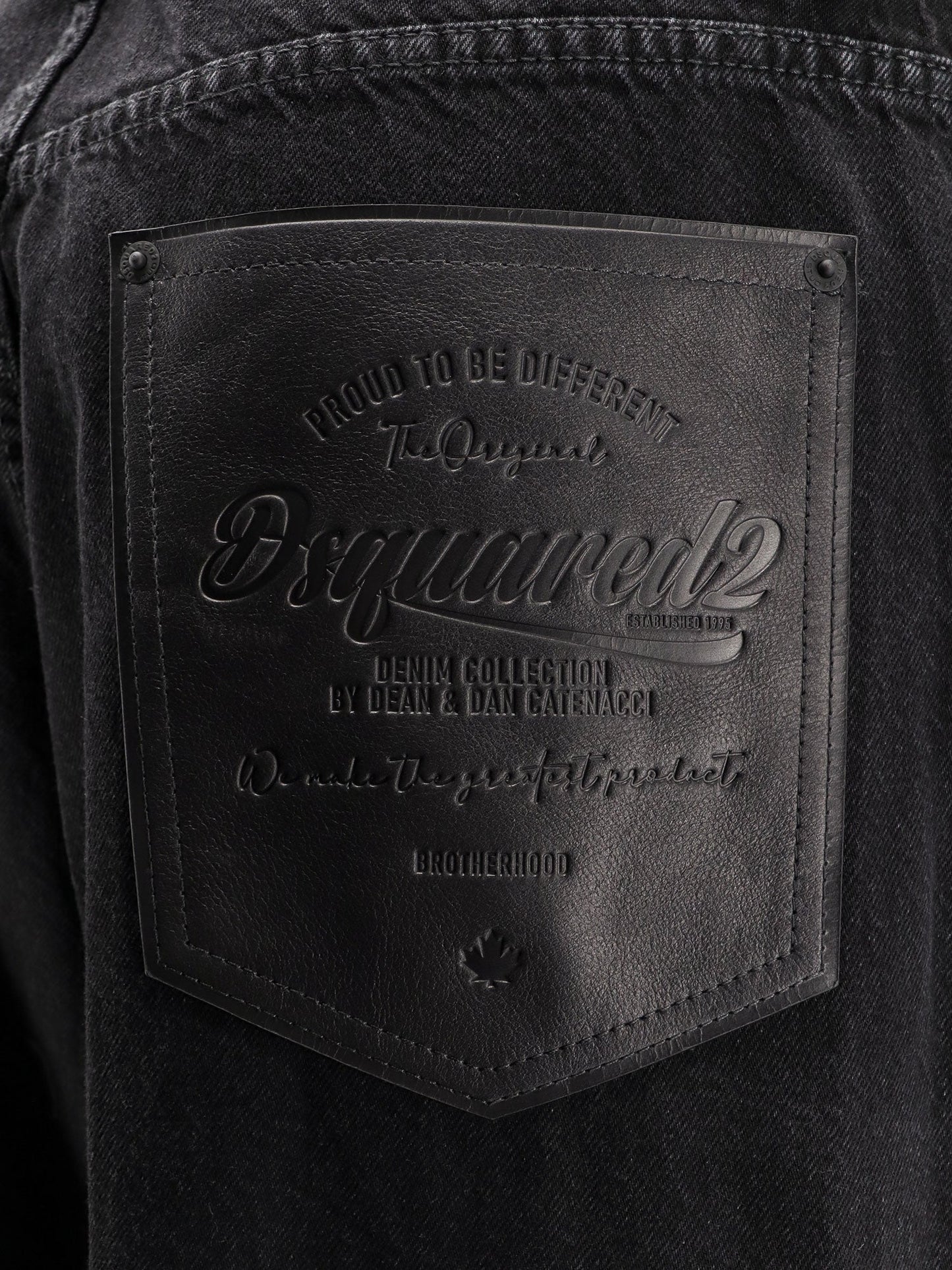 dsquared2-loose-jean