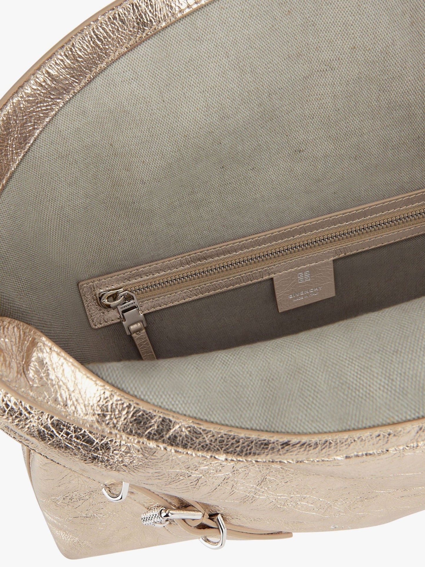 voyou-metallized-leather-shoulder-bag-bb50ssb1zb-4