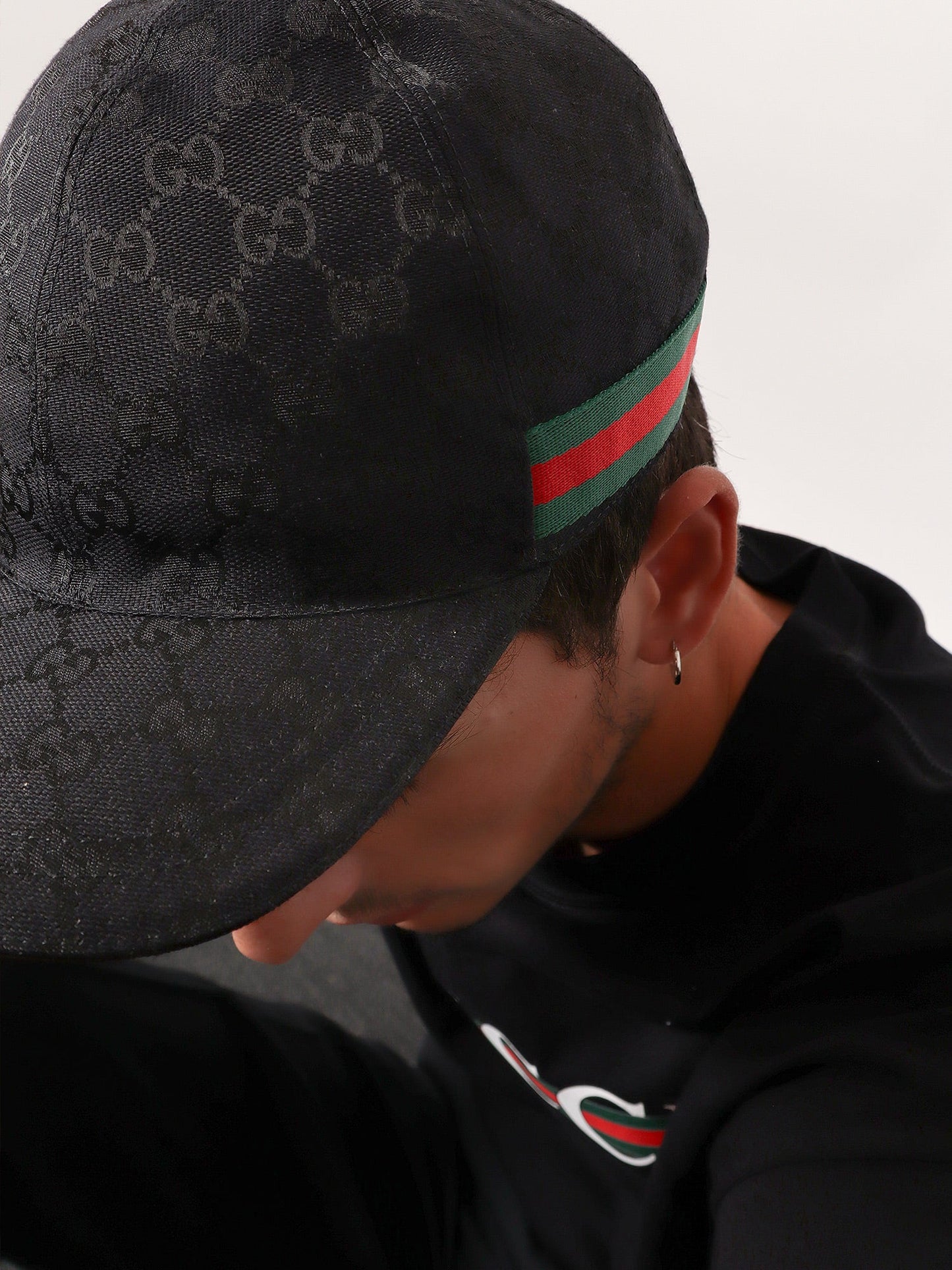gucci-supreme-gg-fabric-baseball-hat