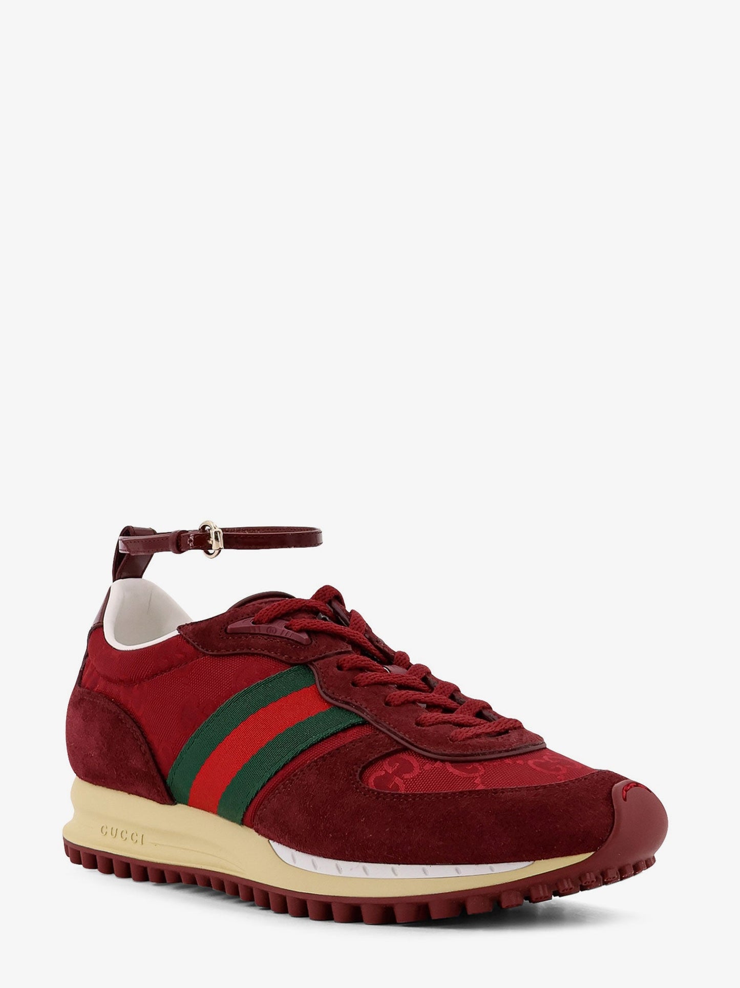 gucci-re-motion-low-top-suede-sneakers-with-gg-supreme-fabric-inserts