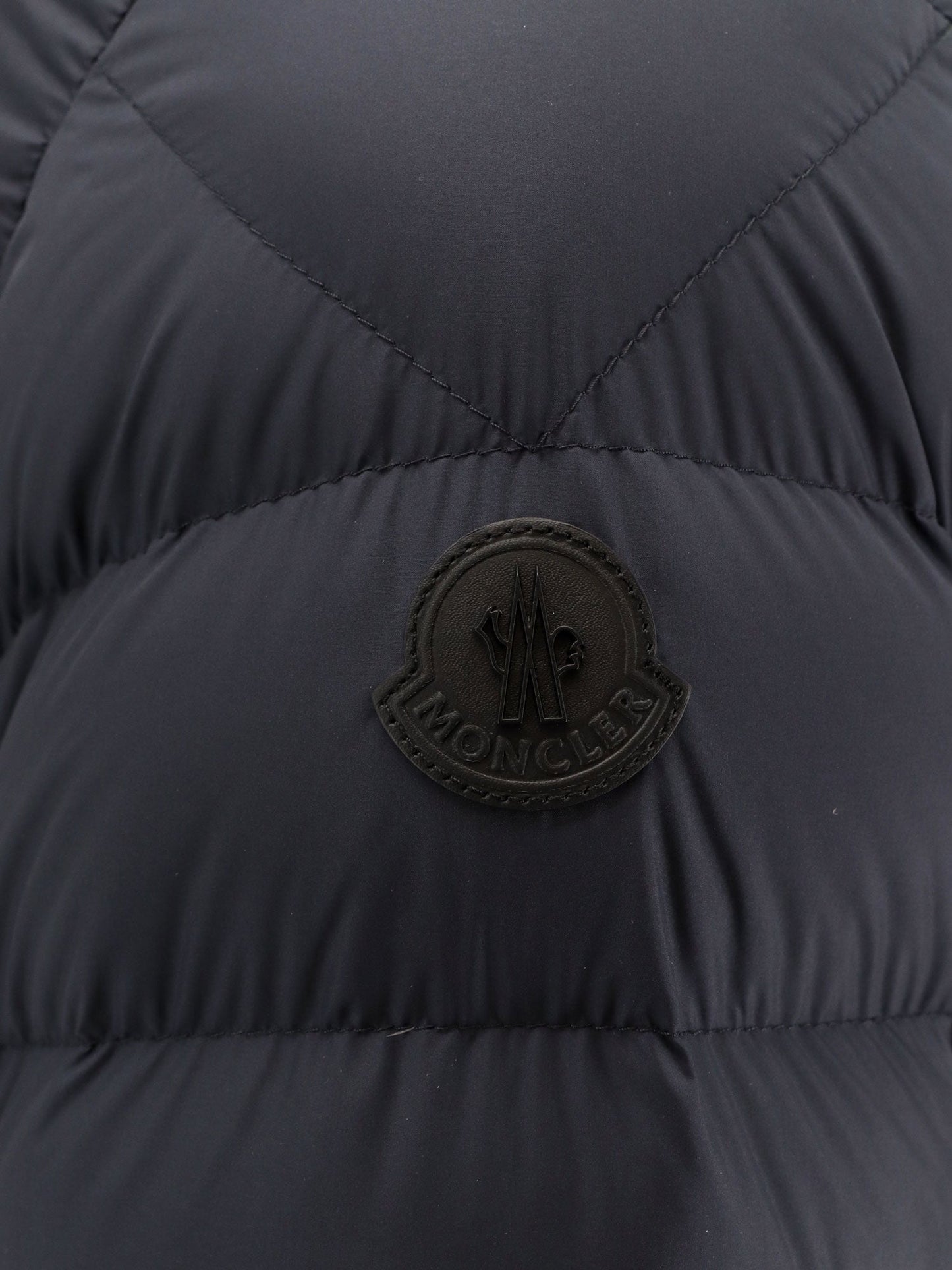 moncler-arneb-down-jacket-with-ton-sur-ton-logo-patch