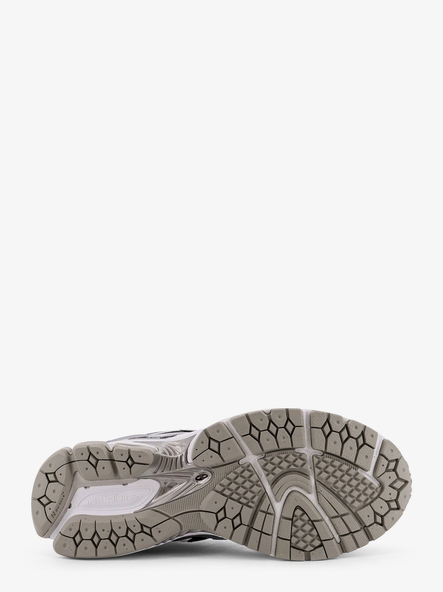 new-balance-1906-low-top-mesh-sneakers