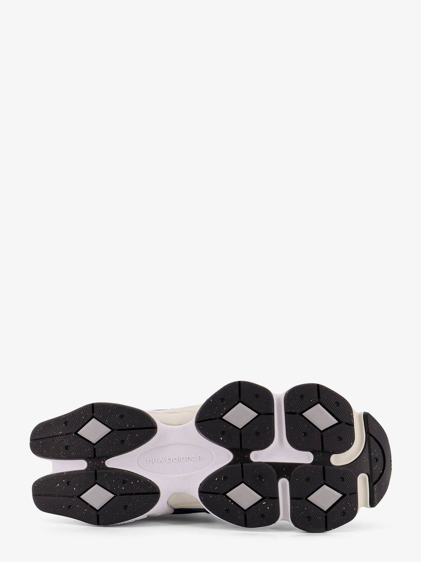 new-balance-9060-mesh-low-top-sneakers-with-suede-inserts