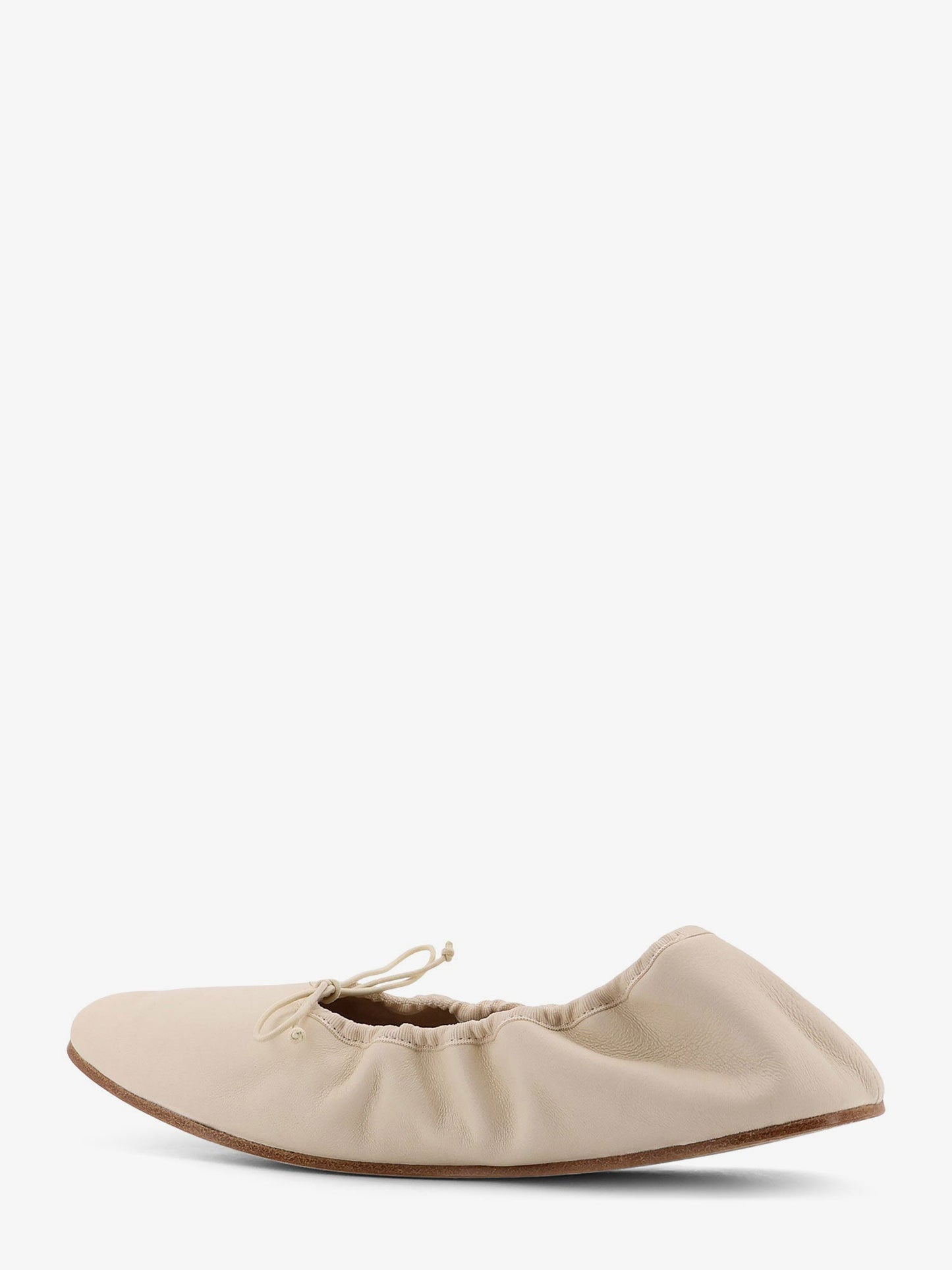 the-row-round-ballet-ballerinas
