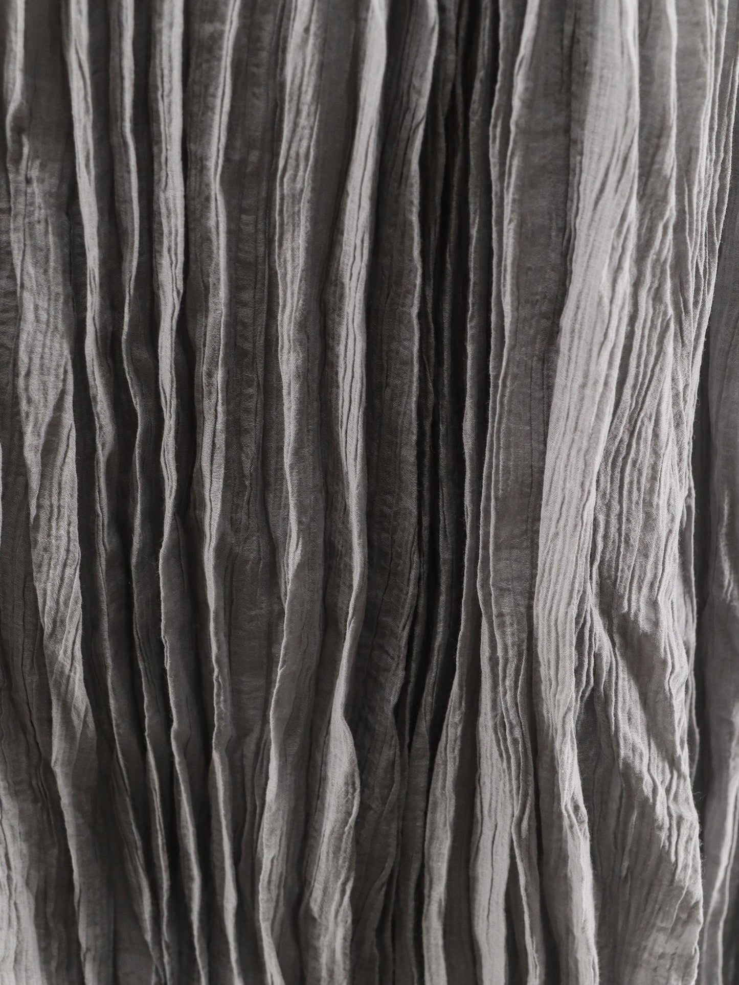 toteme-crinkled-plissé-cotton-skirt