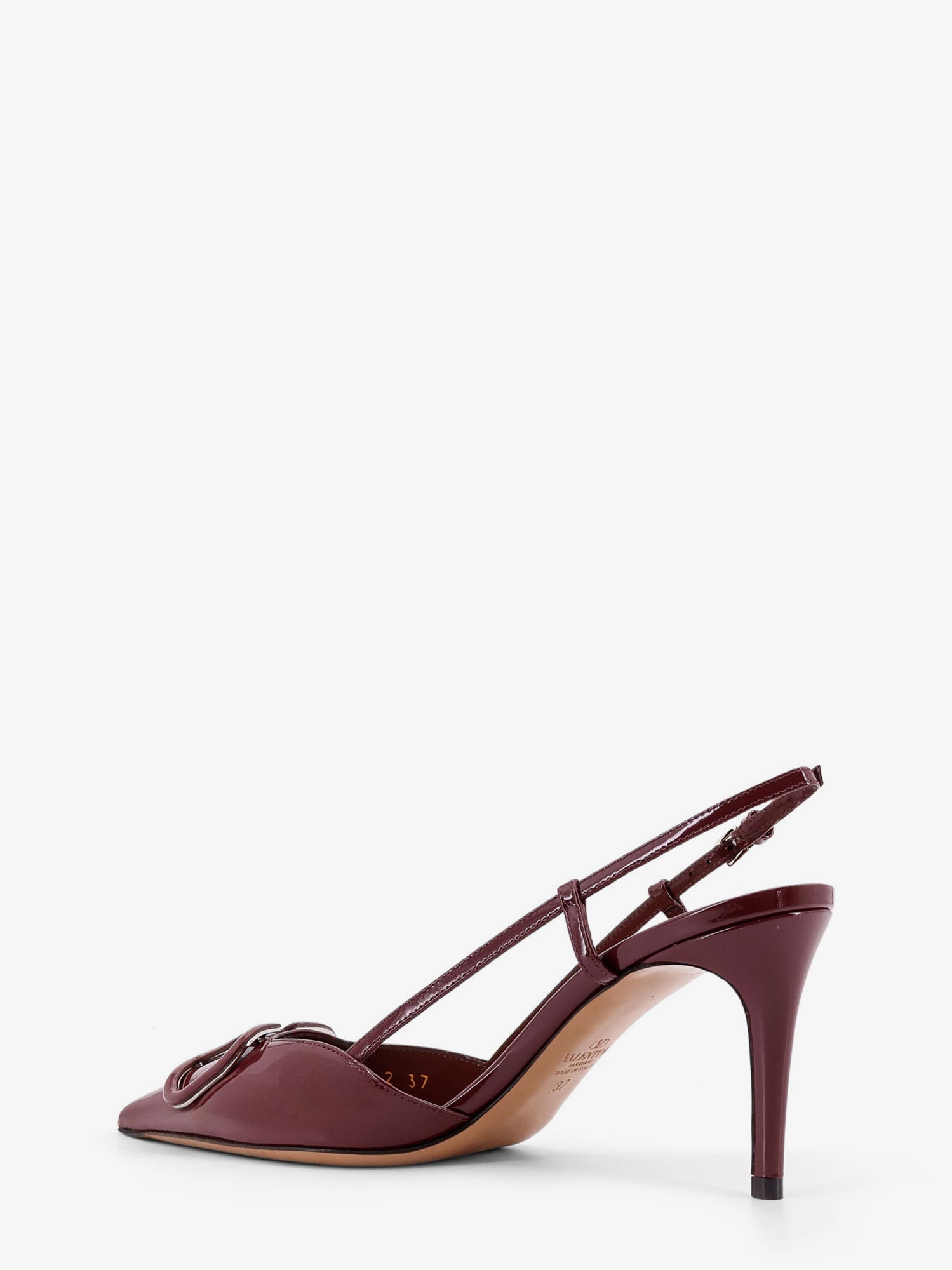 valentino-garavani-valentino-garavani-patent-leather-slingback-pumps