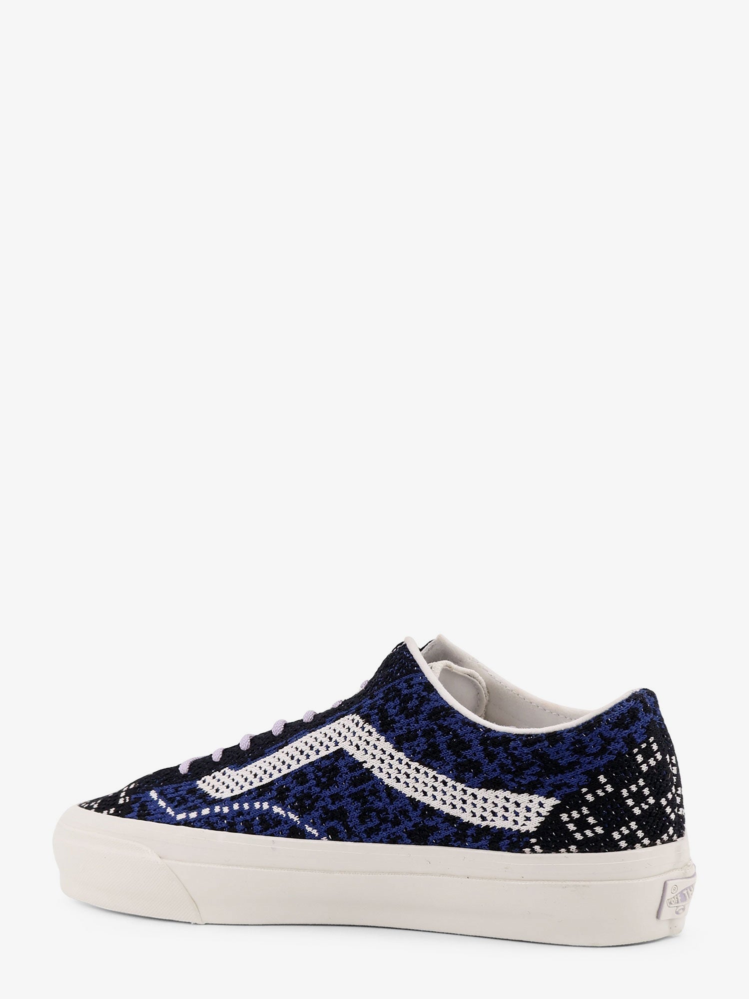 vans-lx-old-skool-36-ek-embroidered-synthetic-fabric-low-top-sneakers