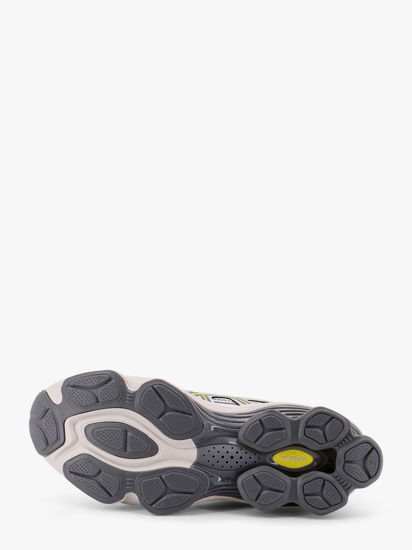 asics-gel-kinbetic-fluent-mesh-sneakers