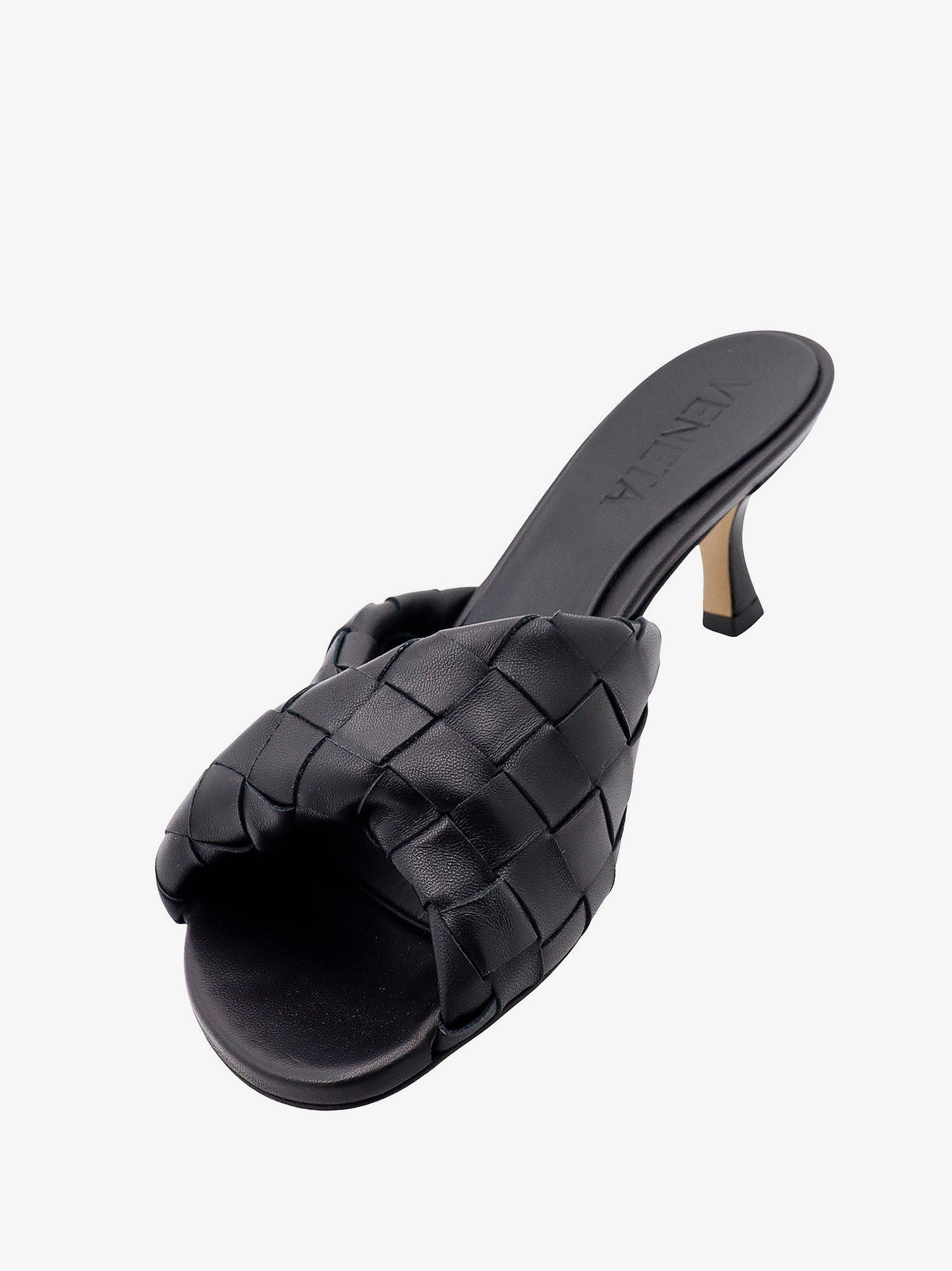 bottega-veneta-blink-leather-sandals
