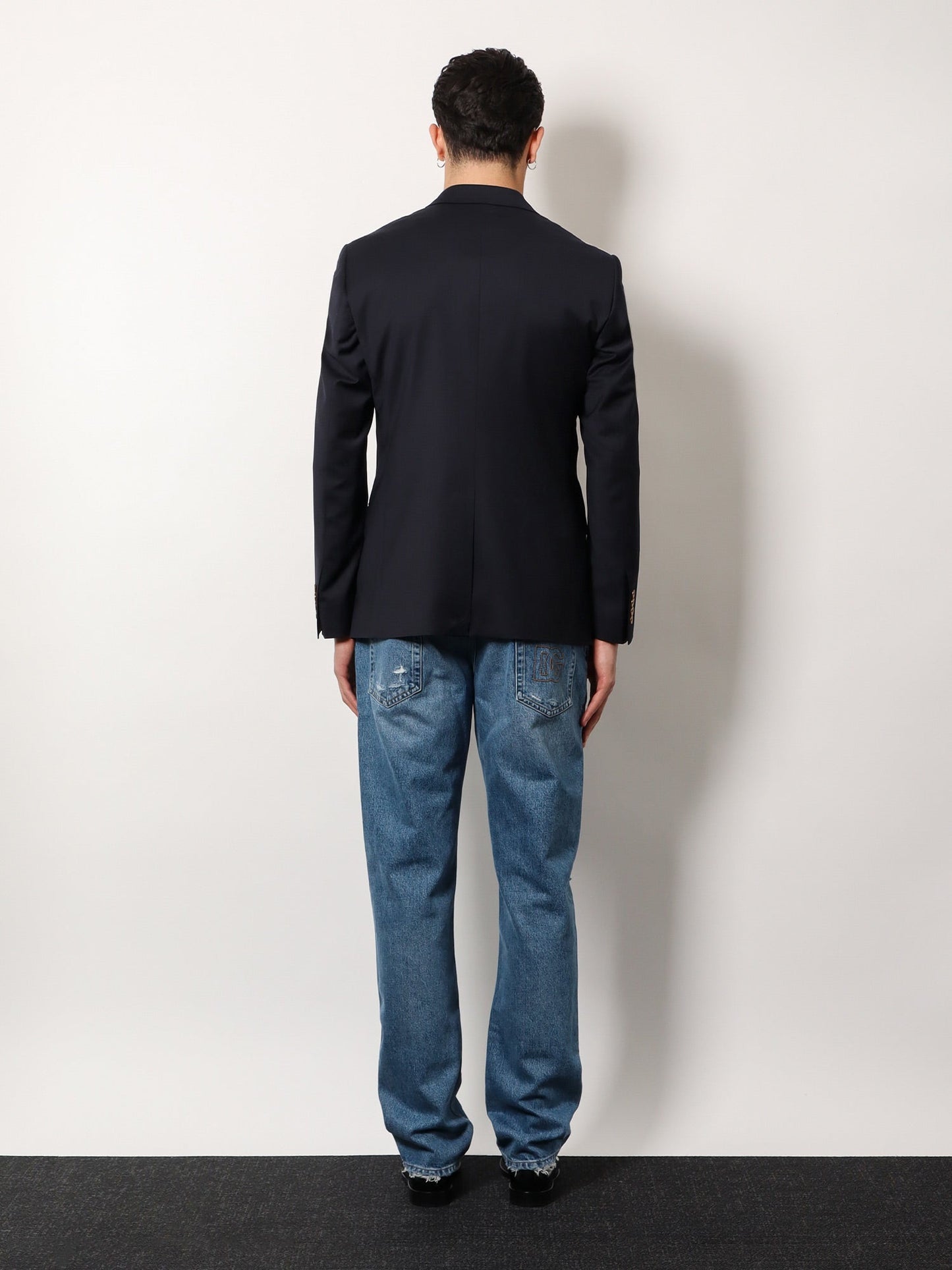 dolce-&-gabbana-stretch-virgin-wool-blazer-with-frontal-logo-patch