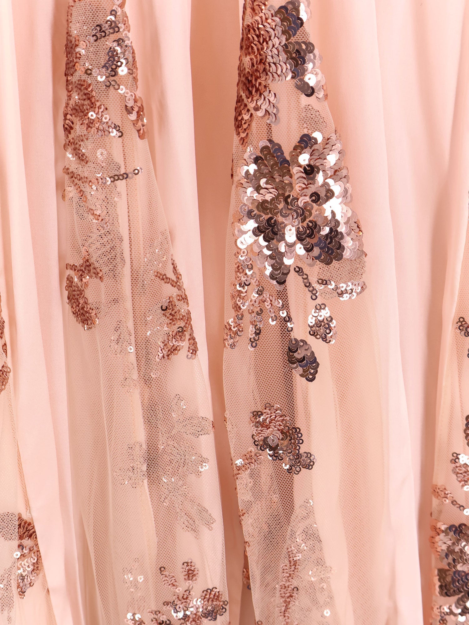 elisabetta-franchi-red-carpet-dress-in-silk-georgette-fabric-and-embroidered-lace