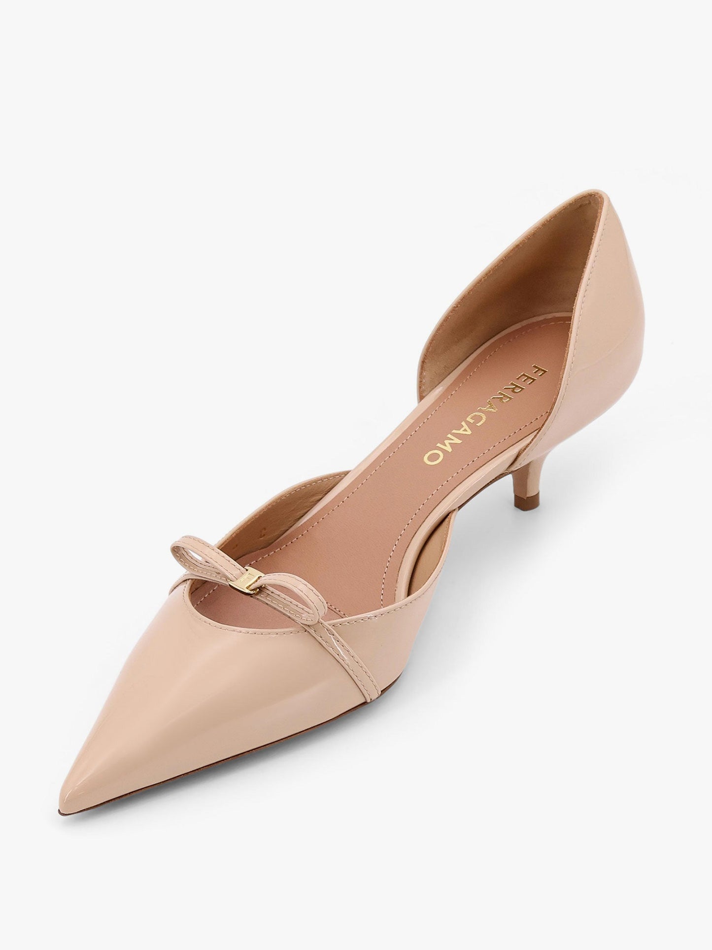 ferragamo-gyoia-40-patent-leather-décolleté