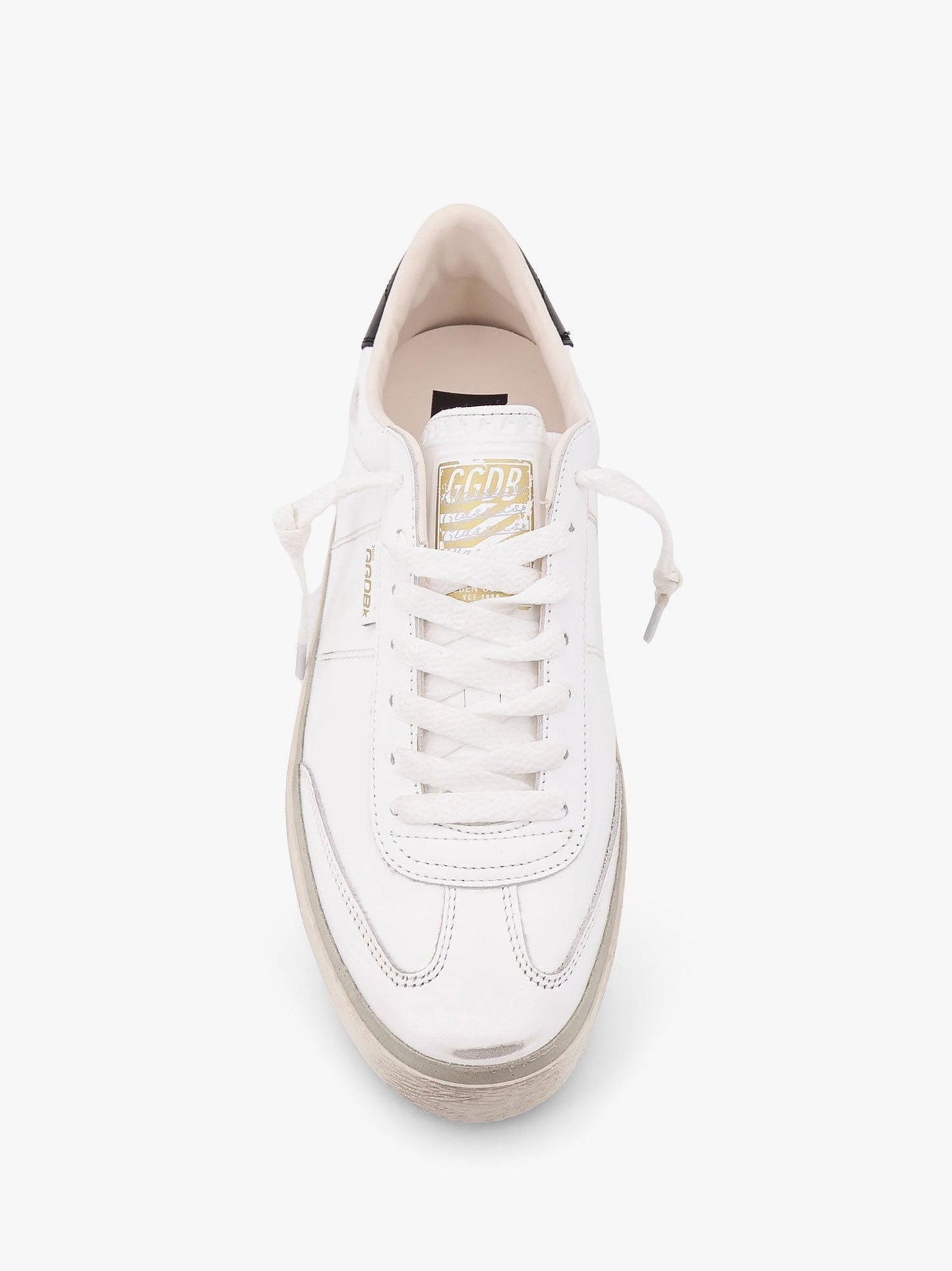 golden-goose-deluxe-brand-leather-low-top-soul-star-sneakers-with-used-effect